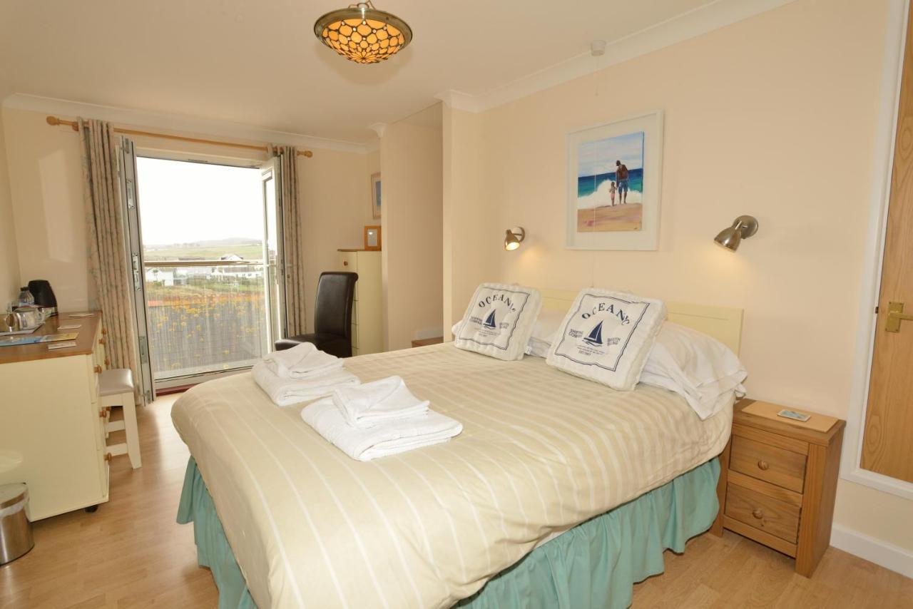 The Penellen Guest Accommodation Room Only Хейл Экстерьер фото